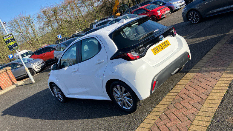 Toyota Yaris 1.5 Hybrid Icon 5dr CVT Hybrid Hatchback